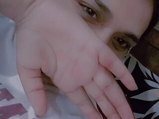 Shivani_singh_0 live webcam thumbnail