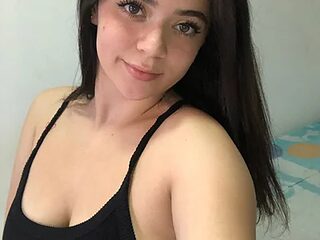 Shopia_NadallHoney live webcam thumbnail