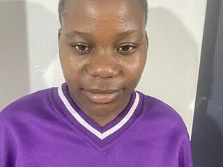 ShyBabe_07 live webcam thumbnail