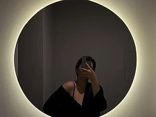 shadow_kiss_ live webcam thumbnail