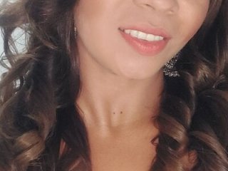 sharonDulce live webcam thumbnail