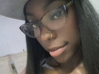 sharyanis_vip live webcam thumbnail