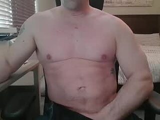 shorterhair99 live webcam thumbnail