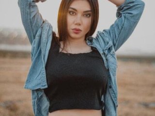 shrutee12 live webcam thumbnail