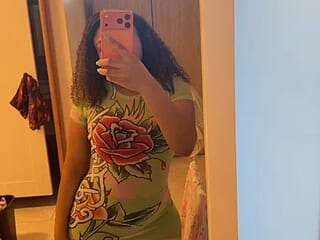 shybbz live webcam thumbnail