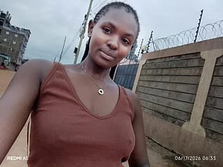 shypretty live webcam thumbnail