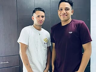 SilkBoys live webcam thumbnail