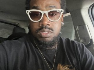 SirStrokesAllot live webcam thumbnail