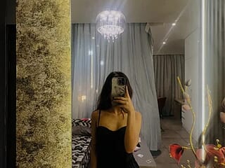 Sizzling_Shanayaa live webcam thumbnail