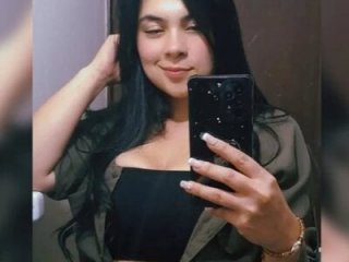 silvana_dani_ live webcam thumbnail