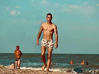 simle_man live webcam thumbnail