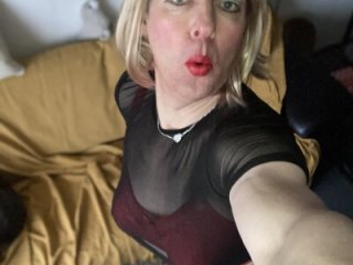 simone_xdressing live webcam thumbnail