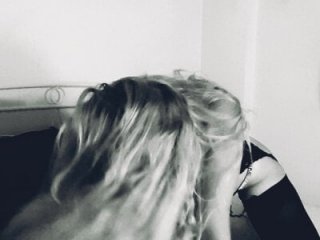 simoneonly4u live webcam thumbnail