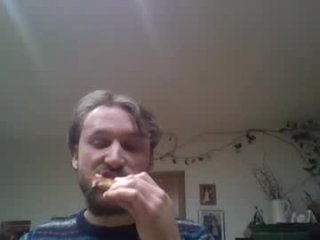 simongoesup live webcam thumbnail