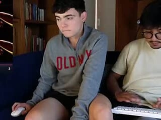 simonsaid33 live webcam thumbnail