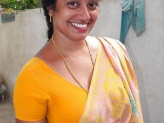 sirisha__9 live webcam thumbnail