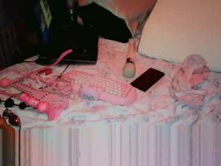 sissysubemma live webcam thumbnail