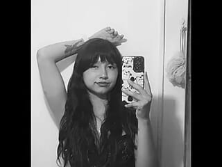 Skinny_queen_20 live webcam thumbnail