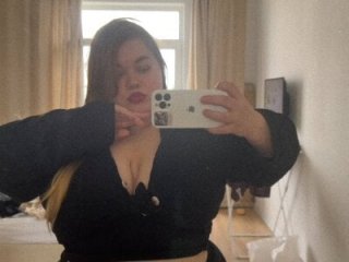 SkyEmily live webcam thumbnail