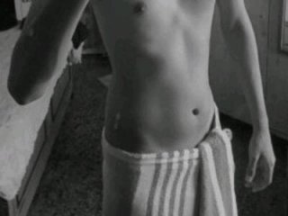 skinnyyyyyyyyy live webcam thumbnail