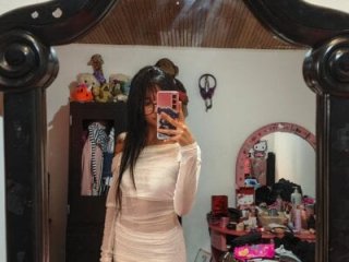 Slave_Melany_bdsm live webcam thumbnail