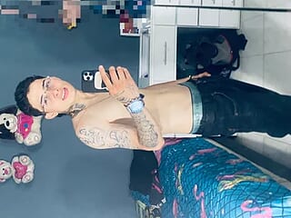 Sloan17 live webcam thumbnail
