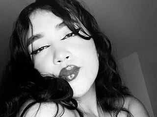 SlurredWhole live webcam thumbnail