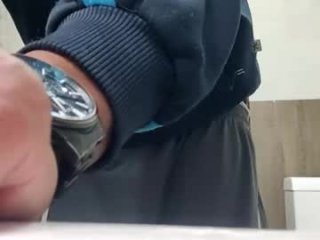 slowmooo_42069 live webcam thumbnail