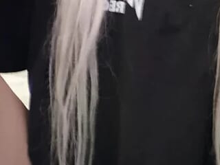 sluttybambiii live webcam thumbnail