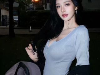 SM_JIAJIA_ZL live webcam thumbnail