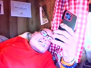 smith442james3 live webcam thumbnail