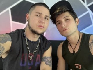 Snake-and-hunter live webcam thumbnail