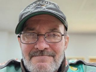 snickers1 live webcam thumbnail