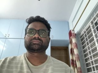 snickersnee live webcam thumbnail