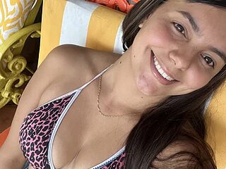 SOFIA_BRIZZ live webcam thumbnail