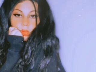 Sofi-Vargas live webcam thumbnail