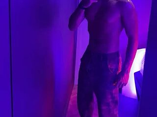 SofiaNLukaBabe live webcam thumbnail