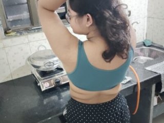 Somya_69 live webcam thumbnail