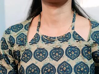 Sonam1186 live webcam thumbnail