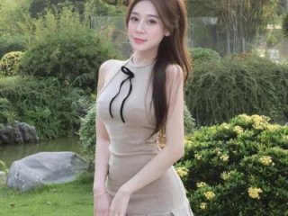 Sophia69-sweet live webcam thumbnail