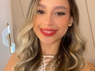 Sophie-velvet live webcam thumbnail