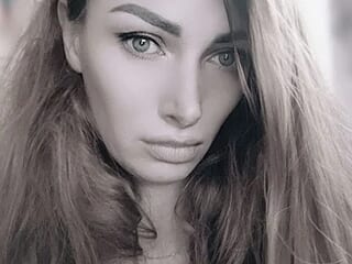 SophieHunter live webcam thumbnail