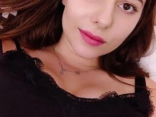 SophieXRose live webcam thumbnail