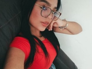 Sophie_Walker17 live webcam thumbnail