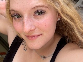 Sophie_cute06 live webcam thumbnail