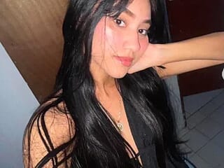 Sophiee_russo live webcam thumbnail