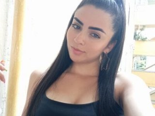 sofi-rojas1 live webcam thumbnail