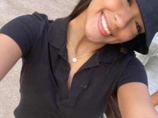 sofia_daimarys live webcam thumbnail