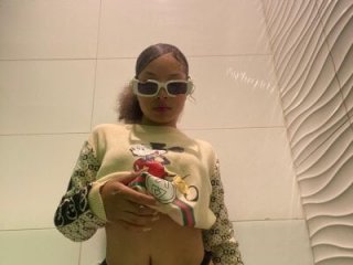 sofia_kay live webcam thumbnail