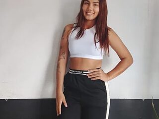 sofialadys live webcam thumbnail